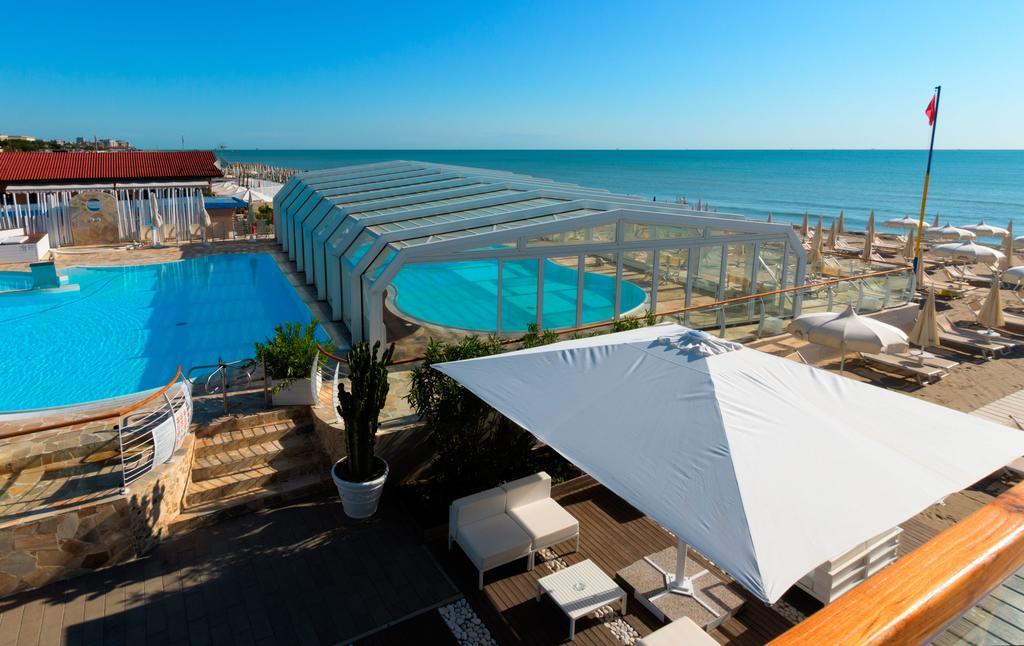 Hotel Byron Milano Marittima Eksteriør bilde